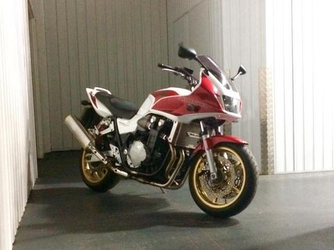 Honda CB1300 ABS 2009 Not XJR1300 GSX1400 ZRX1200 CB