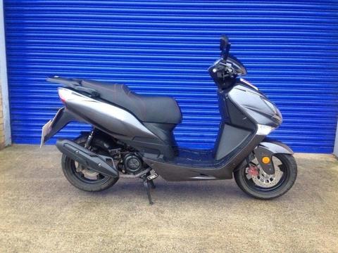 2016 Lexmoto fmx 125 scooter , low miles good condition & hpi clear