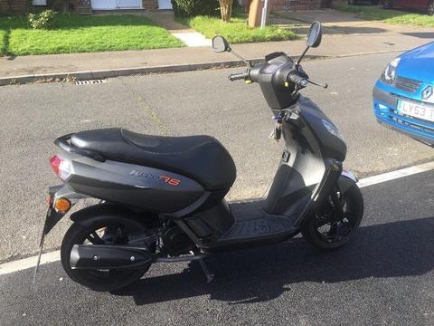 Peugeot, kisbee 50 Rs, learner ready, 2015 moped