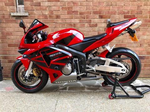 Honda Cbr 600rr, rw3, low miles, long Mot, Honda books, service history, 2keys