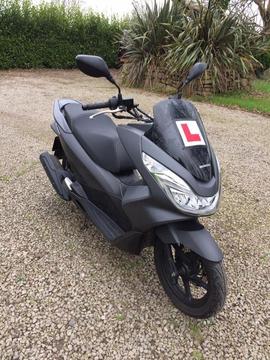 Honda Pcx 125cc 2015 Learner Legal Matt Grey One Owner From New