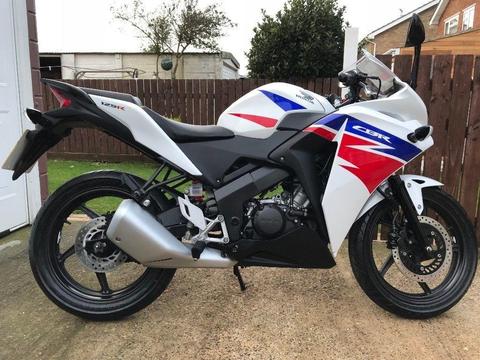 Honda CBR 125 R- D 2014 Low Millage 12 Months MOT Suzuki Yamaha Ktm Kawasaki