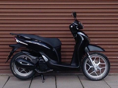 Honda ANC SH 125 F 2016. Only 3937miles. Delivery Available *Credit & Debit Cards Accepted*