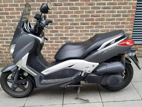 X-max 250cc YP250R low mileage and in very good condition