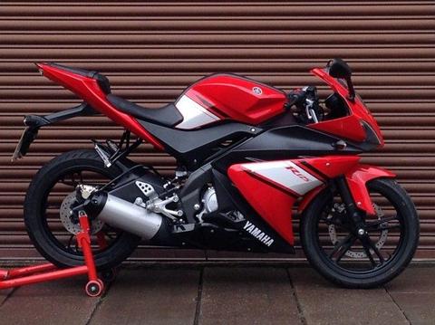 Yamaha YZF R125 Only 8291miles. Delivery Available *Credit & Debit Cards Accepted*
