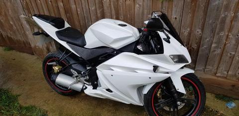 Yamaha yzf R125 2014