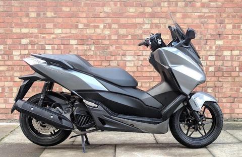 Honda Forza 125 (15 REG), Excellent conditon, Only 3154 miles!