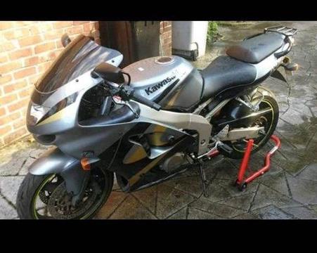 Kawasaki Zx6r g2 ninja low miles 16k miles