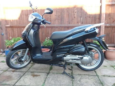 PEUGEOT TWEET 125 NEW MOT 2013 REG