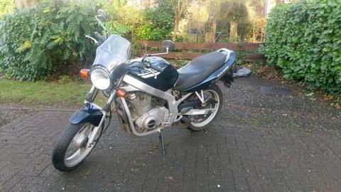 Suzuki GS500, good condition, low mileage