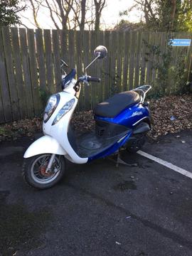 2008 Sym Mio 100. 4 Stroke Scooter Moped Twist And Go Dec 2018 MoT £495