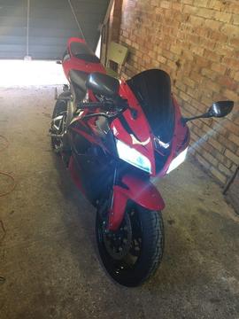 Honda CBR600RR 8 - Black & Red