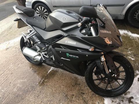 Yamaha yzf r125 2014 with 12 months mot