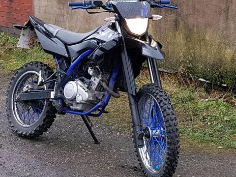 Yamaha wr 125 r