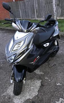 YAMAHA AEROX R 50CC MATT GREY 2015