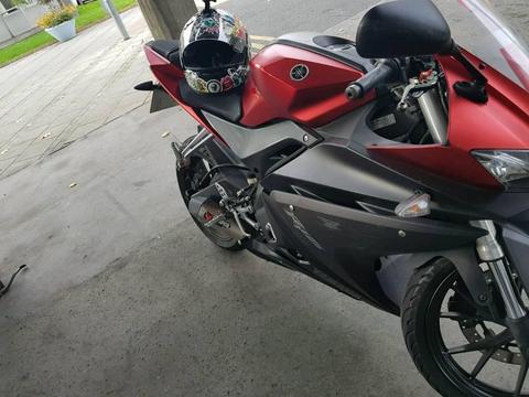 Yzf r125 14 plate