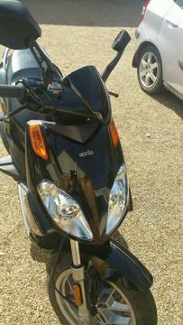 Aprilia sportcity one