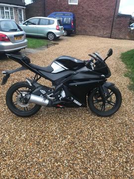 Yzf r 125 with 12 months mot