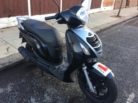 Honda PES 125 2009 13k Miles Fully serviced. £999 ONO