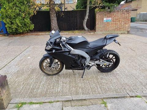 aprilia rs4 125 not r125