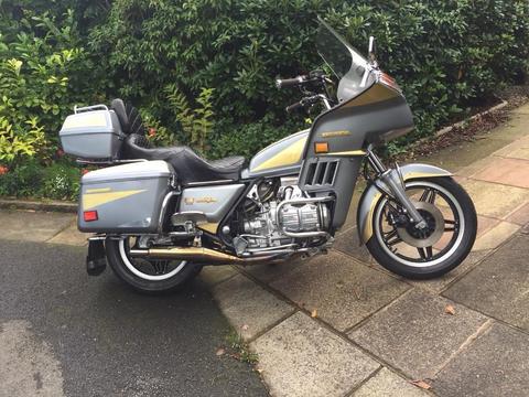 Honda goldwing gl1100