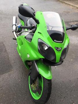 Kawasaki Zx6r 2000 model PX POSSIBLE