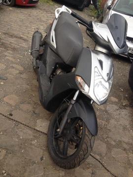 Kymco agility city 125 2014 64 Reg Rev and go moterbike bigger wheels better Road holding offers