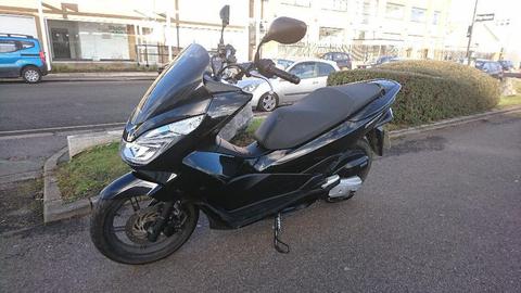 HONDA PCX 125 2014 LED low mileage