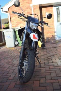 Yamaha wr125x great condition, low mileage, learner legal, great first bike, no outstanding finance