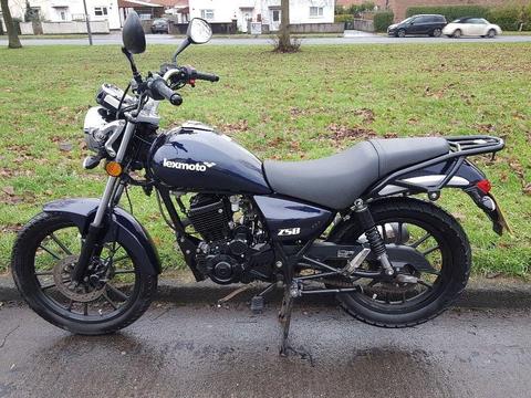 Lexmoto ZSB 125cc learner motorcycle 125 scooter 2016 Ex Cond delivery possible SUPERB Bike