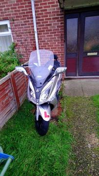 Loveley sym joymax125i few scratches on exhaust pipe and fairings