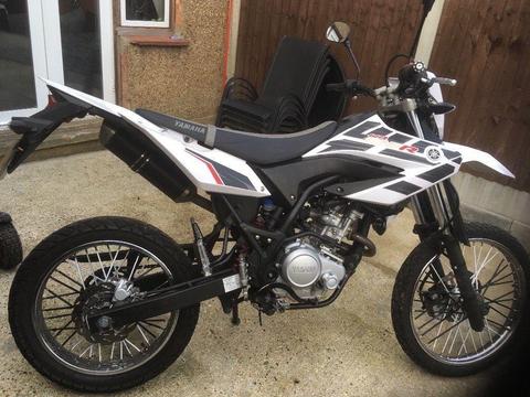 Yamaha wr125r