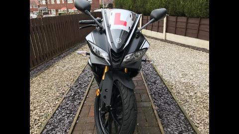 Yamaha Yzf r125 2017 only 380 miles Bargain no offers