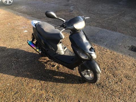 Direct bike hautain 50cc moped scooter vespa honda piaggio yamaha gilera peugeot