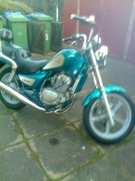 HYOSUNG CRUISE 2 125cc LEARNER LEGAL ONLY 4700 MILES 10 MONTHS MOT