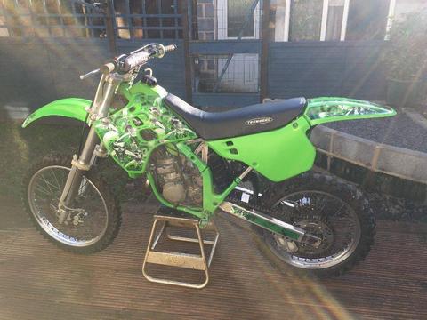 kx 125 1991 motocross bike just had new pston and gaskits ready to use very clean bike