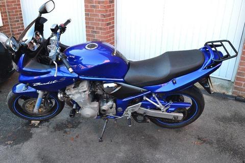 Blue Suzuki Bandit 600s