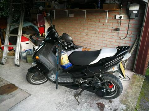 50cc Peugeot Street fighter 2