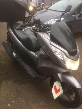 ** HONDA PCX 125 **