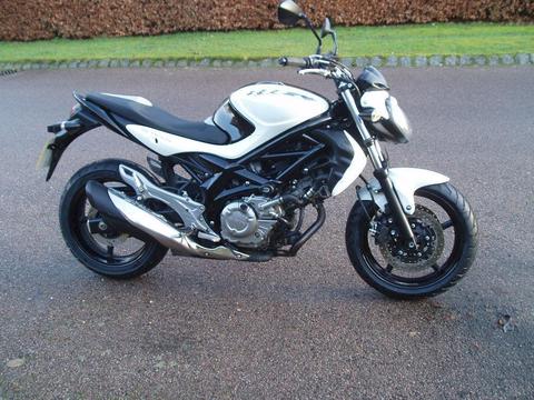 Suzuki Gladius SFV 650 L2