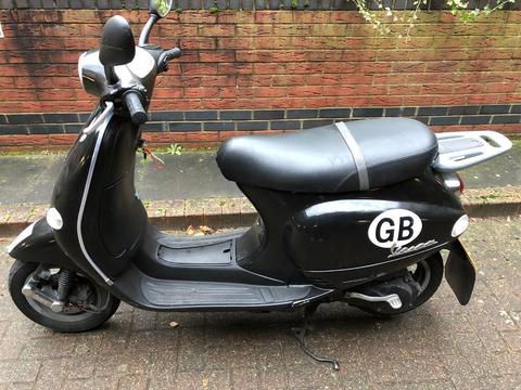 Vespa et2 50cc only 17570 miles moped motorbike 2002