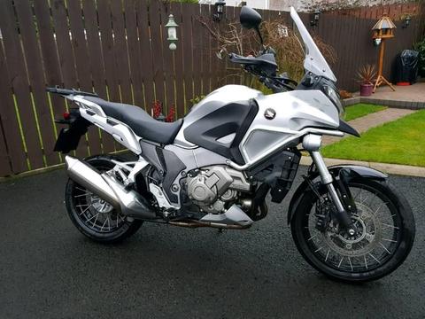 Honda VFR 1200 XD-C Crosstourer DCT 2013