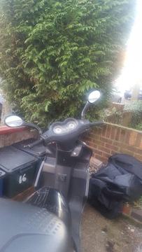 VERY RELIABLE MOPED 125 CC ONLY ONE LADY OWNER