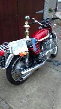 Classic Suzuki GT380 1973