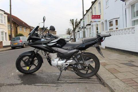 Honda CBF125 - Black Learner Legal Motocycle