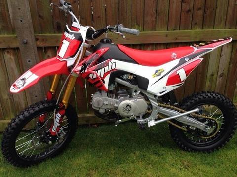 Wpb 140 race pitbike