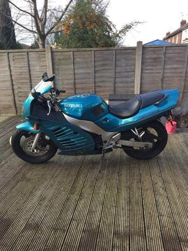 Suzuki RF600R 1995 good bike for age and price .Only selling due to lack of use.mot may 2018