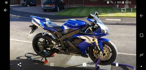 Yamaha R1 5vy 2004