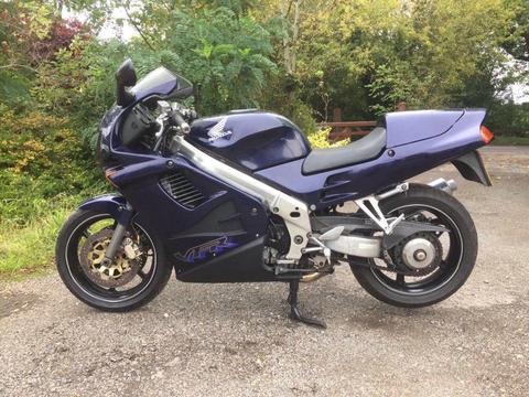 Honda vfr 750 1996