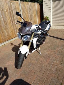 2011 IMMACULATE TRIUMPH STREET TRIPLE